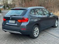 Gebraucht BMW X1 116 PS (85 kW) 2012 Grau SUV