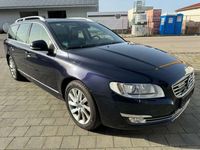 gebraucht Volvo V70 Kombi D4 Summum Geartronic