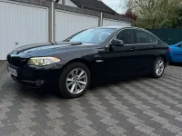 Gebraucht BMW 530 258 PS (189 kW) 2011 Schwarz Limousine