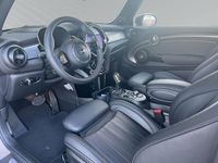 Gebraucht Mini Cooper SE Collection 135 kW (184 PS) 2022 Grau Kleinwagen