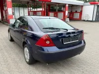 Gebraucht Ford Mondeo Trend 145 PS (106 kW) 2001 Blau Limousine