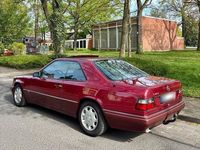 Second-hand Mercedes E320 220 CP (161 kW) 1994 Roșu Coupe