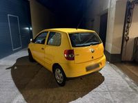 Usata VW Fox 54 CV (39 kW) 2009 Giallo Utilitaria