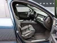 Gebraucht Volvo XC60 Plus 197 PS (144 kW) 2023 Blau SUV