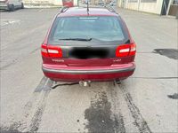 Gebraucht Volvo V40 115 PS (84 kW) 1998 Rot Kombi