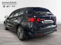 Gebraucht BMW 120 156 PS (114 kW) 2024 Saphirschwarz (metallic) Kleinwagen
