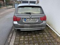 Gebraucht BMW 325 Lifestyle 204 PS (150 kW) 2011 Kombi