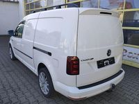 Używany VW Caddy Maxi 102 KM (75 kW) 2019 Biały Minivan