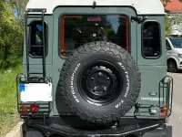 Gebraucht Land Rover Defender 122 PS (89 kW) 2010 Grün Kombi