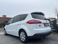 Gebraucht Ford S-MAX Titanium 160 PS (117 kW) 2011 Weiß Van / Kleinbus