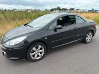 Gebraucht Peugeot 307 CC 140 PS (102 kW) 2007 Schwarz Cabrio