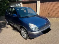 Gebraucht Daihatsu Sirion 55 PS (40 kW) 2000 Blau Kleinwagen
