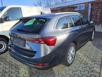 Gebraucht Skoda Octavia First Edition 150 PS (110 kW) 2021 Grau Kombi