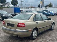 Gebraucht Volvo S40 122 PS (89 kW) 2000 Gold Limousine