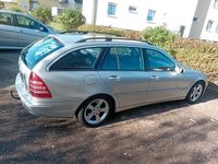 Gebraucht Mercedes 220 143 PS (105 kW) 2004 Silber Kombi