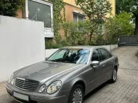 Gebraucht Mercedes E320 224 PS (164 kW) 2002 Grau Limousine