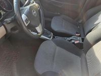 Gebraucht Opel Astra 2008 Silber Kombi
