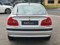 Gebraucht Mitsubishi Carisma 103 PS (75 kW) 2002 Grau Limousine