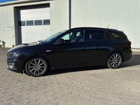Gebraucht Fiat Tipo S 120 PS (88 kW) 2018 Schwarz Kombi