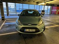 Gebraucht Ford Fiesta 68 PS (50 kW) 2009 Blau Kleinwagen