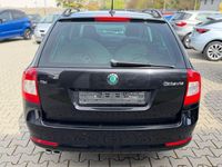Gebraucht Skoda Octavia 122 PS (89 kW) 2013 Schwarz Kombi
