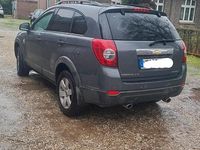 Gebraucht Chevrolet Captiva 136 PS (100 kW) 2011 Grau SUV