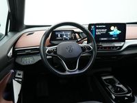 Gebraucht VW ID.5 Pro Performance 150 kW (204 PS) 2022 Schwarz / mythosschwarz (metallic) SUV