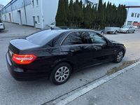 Second-hand Mercedes E220 170 CP (125 kW) 2009 Other Berlinǎ