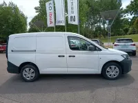 Gebraucht VW Caddy 102 PS (75 kW) 2022 Candyweiss Van / Kleinbus
