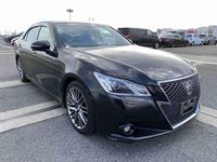 Gebraucht Toyota Crown 318 PS (233 kW) 2013 Precious black metallic Limousine