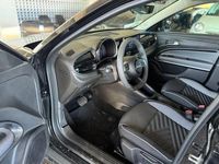 Gebraucht Fiat 600 Icon 101 PS (74 kW) 2024 Schwarz SUV