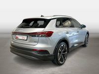 Gebraucht Audi Q4 e-tron Ambiente 250 kW (340 PS) 2025 Florettsilber SUV