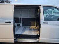 Gebraucht VW T6.1 150 PS (110 kW) 2024 Weiß Van
