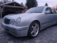 Occasion Mercedes E200 Elegance 136 ch (100 kW) 2000 Argent Berline