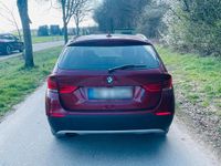 Gebraucht BMW X1 177 PS (130 kW) 2009 Rot SUV