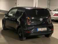Usado VW up! 60 HP (44 kW) 2019 Preto Citadino