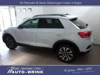 Używany VW T-Roc Active 110 KM (80 kW) 2021 Srebrny SUV