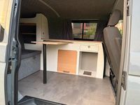 Gebraucht VW Transporter Life 179 PS (131 kW) 2016 Grau Van