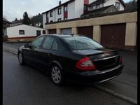 Usata Mercedes E200 184 CV (135 kW) 2009 Nero Berlina