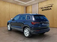 Gebraucht Skoda Karoq Selection 150 PS (110 kW) 2024 Schwarzmagic perleffekt SUV