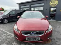 Gebraucht Volvo S60 250 PS (183 kW) 2012 Rot Limousine