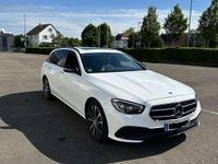 Gebraucht Mercedes E300 Avantgarde 320 PS (235 kW) 2022 Weiß Kombi