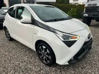 Gebraucht Toyota Aygo X-play 72 PS (52 kW) 2020 Weiß Kleinwagen