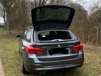 Gebraucht BMW 320 190 PS (139 kW) 2017 Grau Kombi