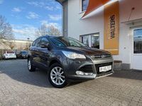 Gebraucht Ford Kuga Titanium 150 PS (110 kW) 2016 Grau SUV