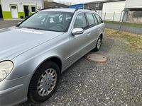 Gebraucht Mercedes E200 163 PS (119 kW) 2004 Silber Kombi