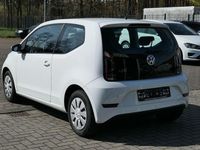 Gebraucht VW up! move up! 60 PS (44 kW) 2019 Weiß Kleinwagen