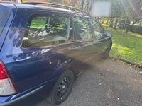 Gebraucht Ford Focus 101 PS (74 kW) 2002 Blau Kombi