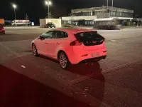 Gebraucht Volvo V40 Summum 150 PS (110 kW) 2012 Weiß Kleinwagen