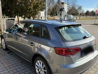 Gebraucht Audi A3 Sportback Attraction 110 PS (80 kW) 2015 Grau Kleinwagen